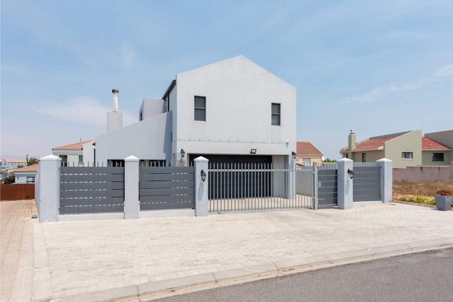 2 Bedroom Property for Sale in Port Owen Western Cape